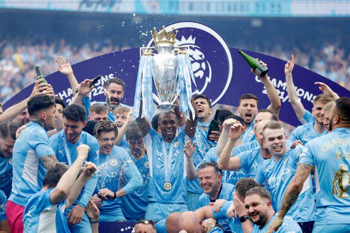 米兰年薪排行：拉比奥&恩昆库居首，萨56仅列倒数第二（米兰薪资榜：拉比奥与恩昆库领跑，萨56排名倒数第二）