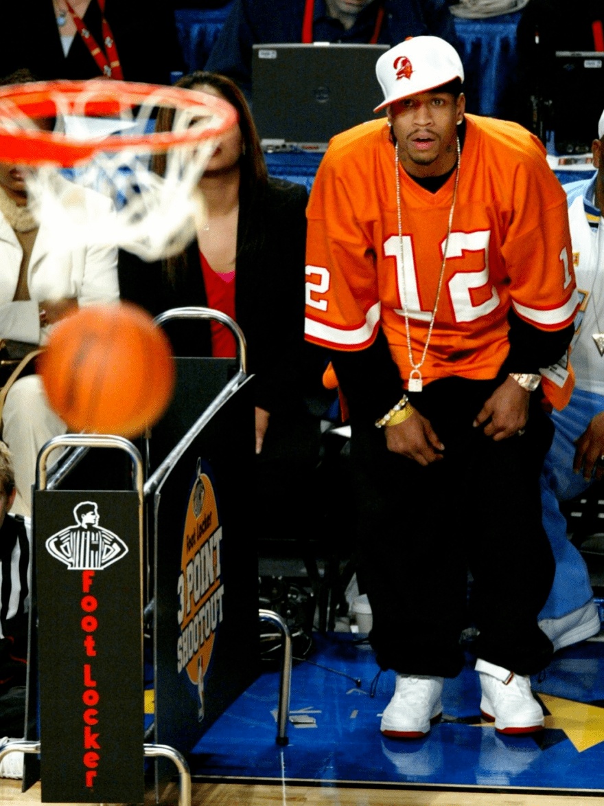 76人vs老鹰前瞻：特雷·杨&恩比德继续缺席，76人力争连胜（76人vs老鹰前瞻：特雷·杨与恩比德仍缺阵，费城冲击连胜）