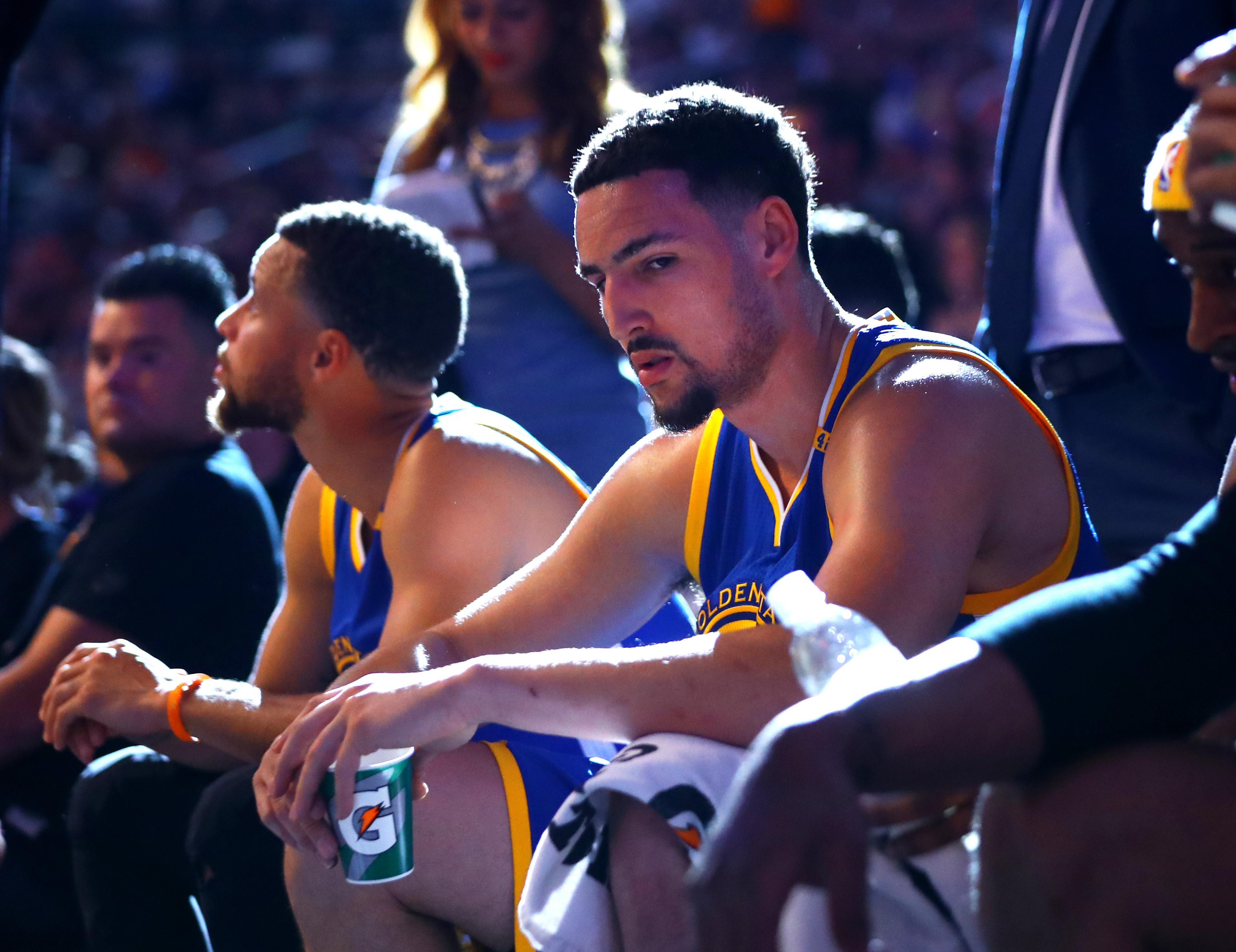 英超赛程提醒：切尔西对阵曼联,（英超对决预告：切尔西迎战曼联）