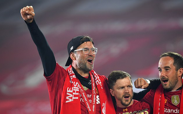 上座率低迷！韩媒：今天韩国对加纳的门票，还有4万张没售出（看台冷清？韩媒称今日韩国对阵加纳仍有4万张球票未售出）