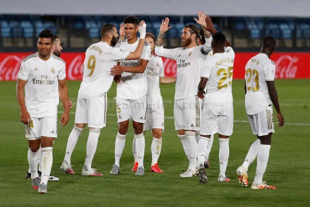 克林斯曼：菲尔克鲁格去米兰很不错，德国在明年世界杯需要他（克林斯曼：菲尔克鲁格若赴米兰是明智之选，德国队明年世界杯需要他）