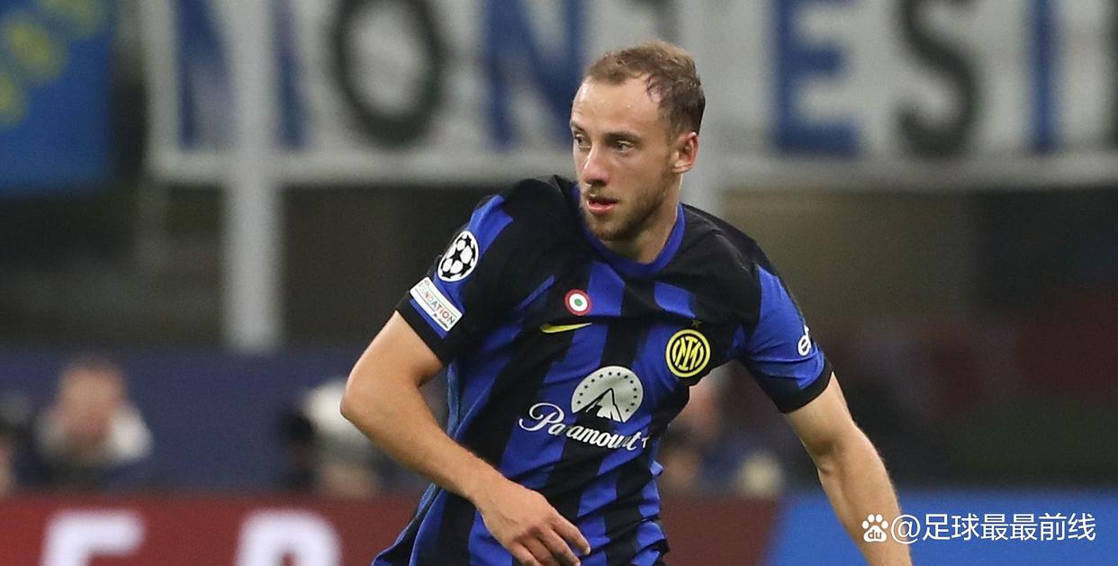 尤尔曼德：我们踢得非常好；弗莱肯的扑救改变了比赛局势