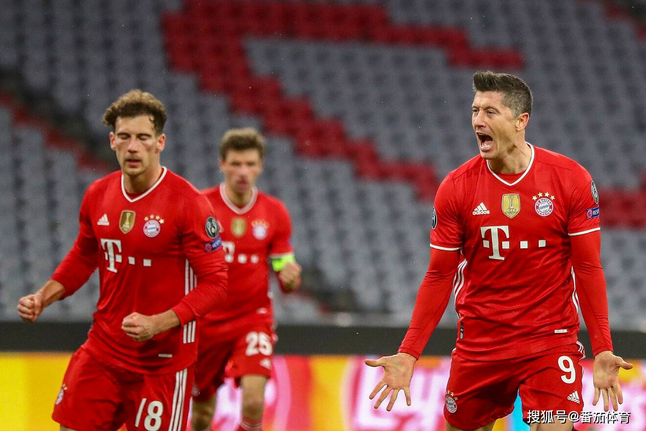 交流融洽！开拓者晒杨瀚森与昔日状元奥登合照（氛围融洽！开拓者晒出杨瀚森与前状元奥登合影）