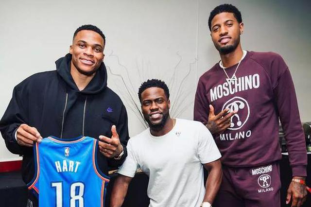 NBA战报：科沃德23分14板，灰熊107-98击败快船（灰熊107-98击退快船，科沃德23分14篮板领衔）